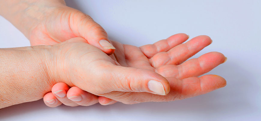 patient needing numbness and tingling treatment in Dublin