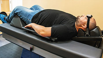 patient getting spinal decompression in Dublin CA